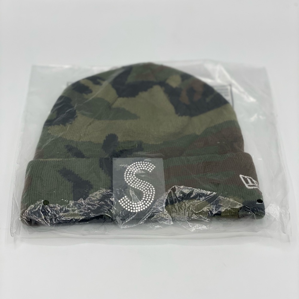 Supreme “Swarovski “ S Logo Beanie (Camo)
